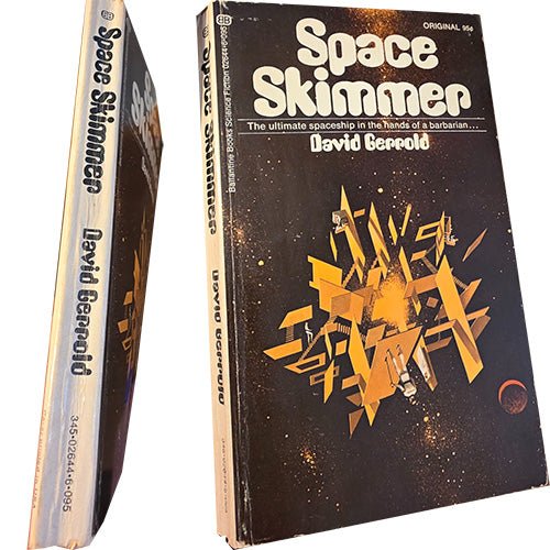 Vintage paperback book 'Space Skimmer' by David Gencold, shown standing upright with the spine visible on the left and the front cover on the right against a plain white background.