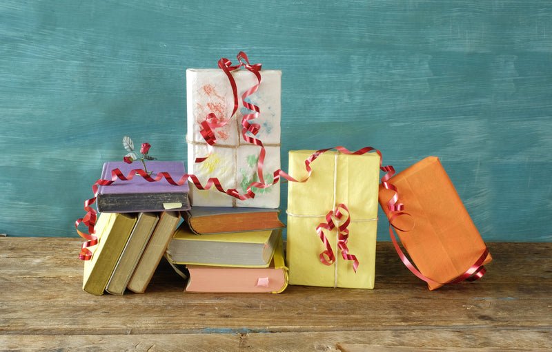 Why books for holiday gifts? - Debs Book Paradise