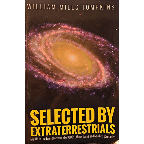 Book cover of 'Selected by Extraterrestrials' with a galaxy image on a dark background